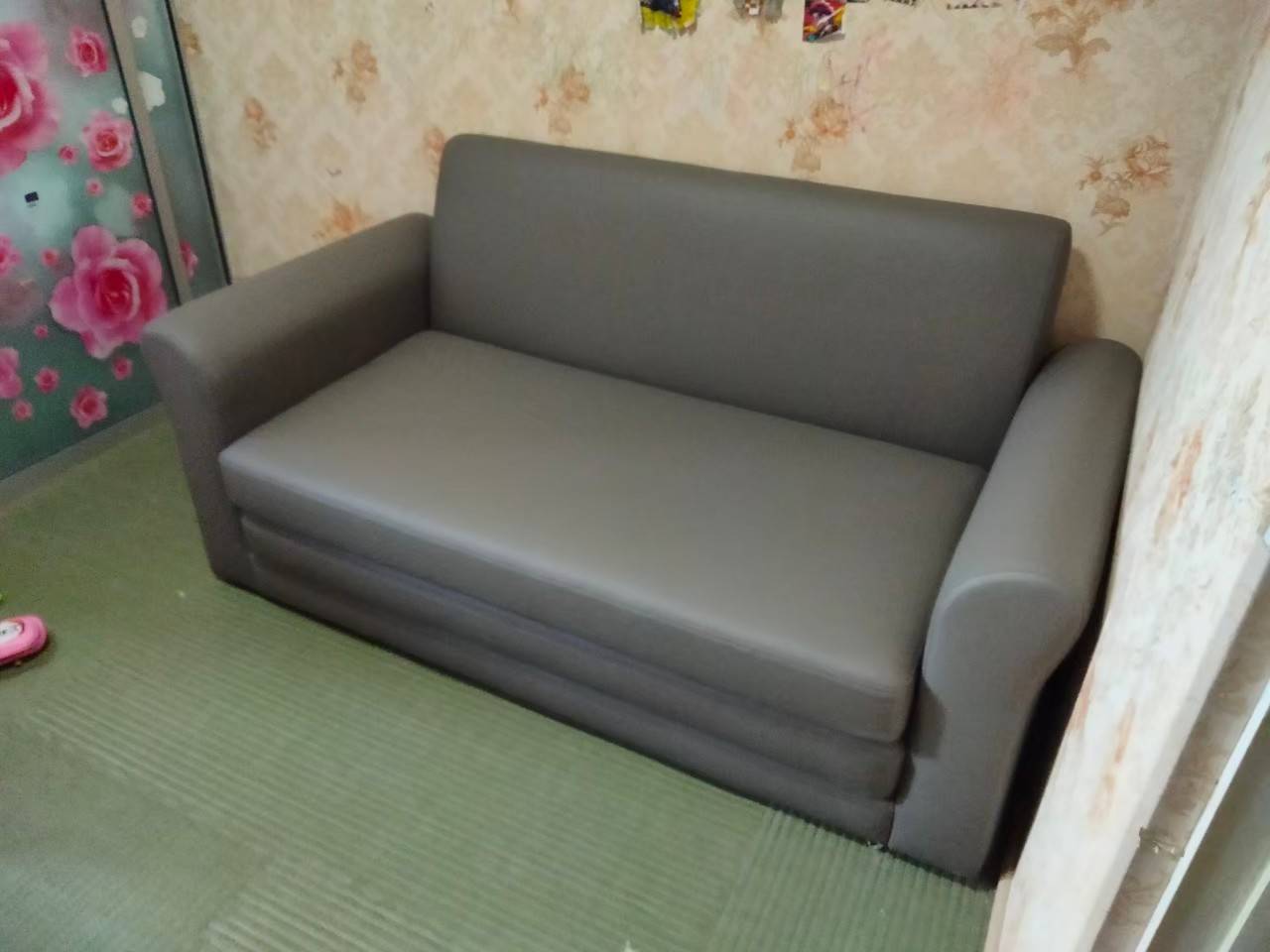 16 - https://อภิชาติเฟอร์นิเจอร์.com | อภิชาติเฟอร์นิเจอร์ บริการซ่อมโซฟาและหุ้มเบาะทุกชนิดครบวงจร โดยช่างฝีมือผู้ชำนาญ ใช้วัสดุคุณภาพ ราคากันเอง พร้อมรับประกันผลงาน และบริการรับ-ส่งฟรีถึงบ้านในกรุงเทพฯ และปริมณฑล